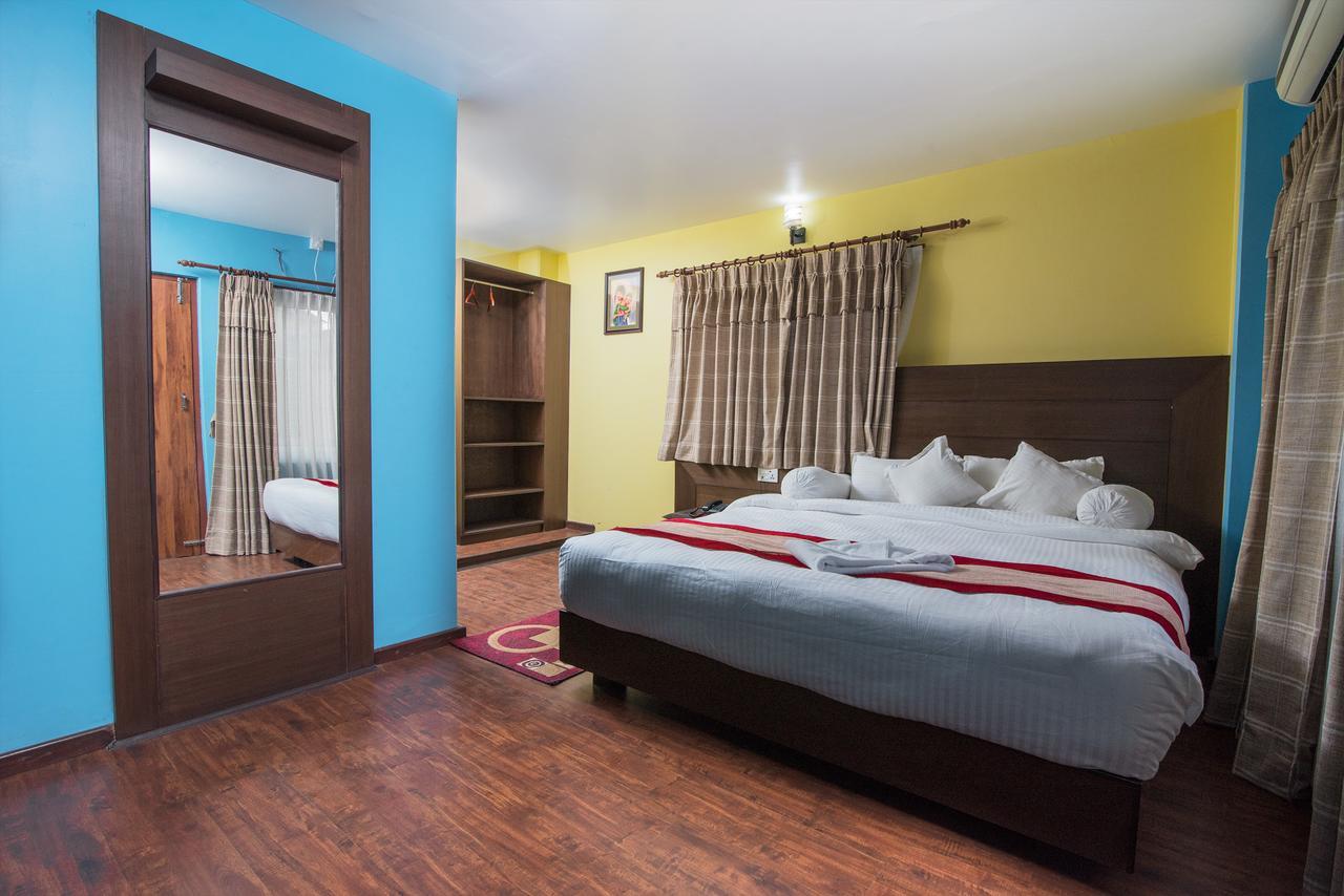 Hotel Rosemary Homes Похара Екстериор снимка