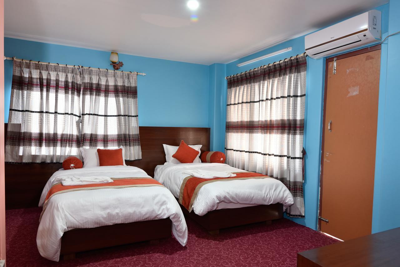 Hotel Rosemary Homes Похара Екстериор снимка